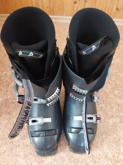 Lyže Dynastar a lyžáky Dolomite - 2