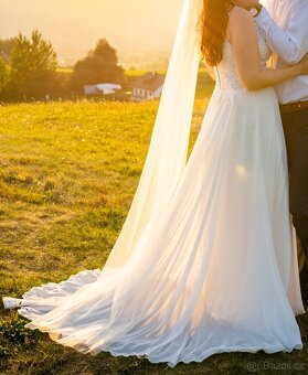 Prodám svatební šaty, vel. 38 - 2