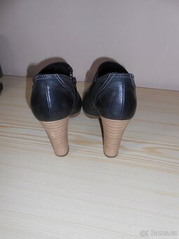 Kotníčkové boty - 2