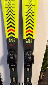 JUNIOR.CARV. LYŽE VOLKL RACETIGER GS JR - 130 CM - 2