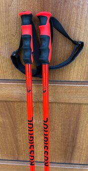 Prodám originál nové lyžařské hole Rossignol HERO  -  135cm - 2