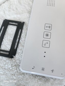Bytový telefon - 2