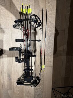 Kladkovy Luk Matthews VXR - 2