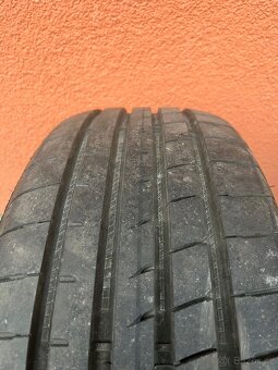 215/45R15 Goodyear - 2