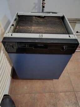 Myčka Electrolux - 2