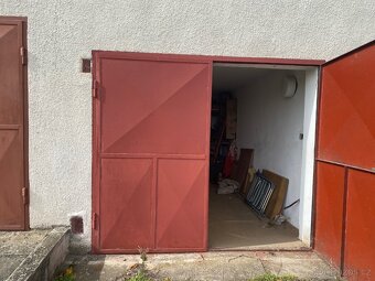 Pronájem garáže v Moravských Budějovicích - 2