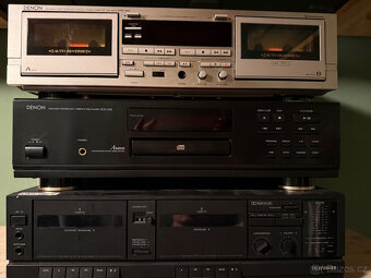 HIFI konponenty ze sbírky. - 2