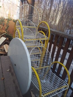 Prodám zahradní sezení - 2