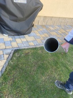 Plotový nerezový sloupek - 2