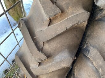 Zadní kola Zetor 3011 - 2