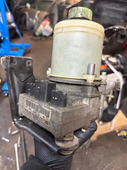 Servočerpadlo Koyo 6Q0 423 155AA - 2