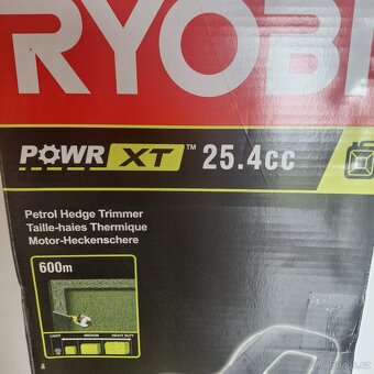 RYOBI benzínový plotostřih - 2