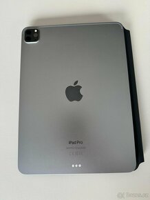Apple iPad Pro 11" (2022) 128GB s Apple Magic Keyboard - 2
