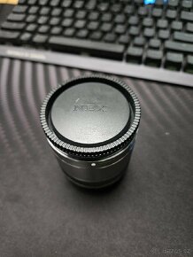 Sony 30 mm f/3,5 Macro SEL - 2