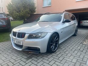 BMW e91 330xd - 2