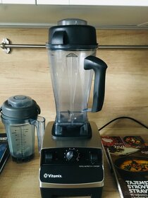 PROFI MIXÉR VITAMIX + NAVÍC  NÁDOBA NA SUCHÉ PLODY - 2