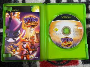 Spyro: A Hero's Tail (XBOX) - 2