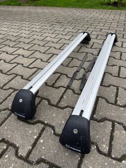 Originál střešní nosič kol na Mazdu CX-30 - 2