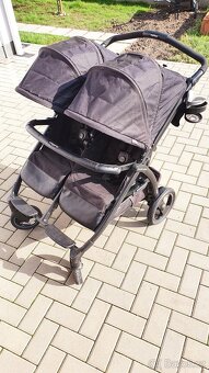 Kočárek Peg Perego pro dvojčata - 2