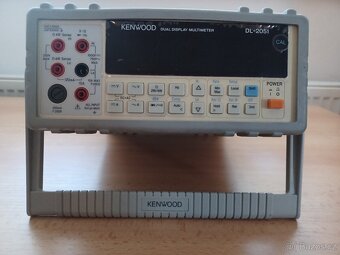 Stolní digitální multimetr - 2