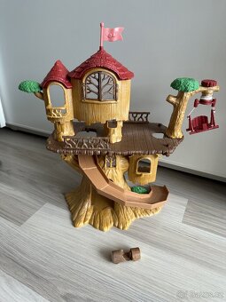 Sylvanian Families Jedinečný dům na stromě - 2
