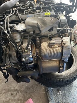 Motor octavia 3 1.6 TDi 66 kw typ- CLHC 125 tisíc km - 2