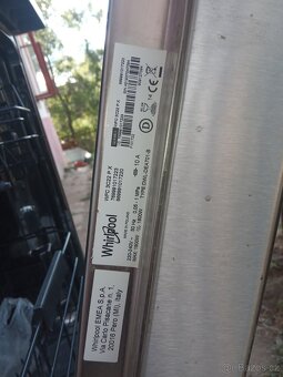 Myčka Whirlpool na náhradní díly - 2