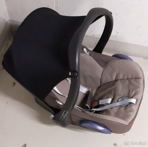 Autosedačka vajíčko Maxi Cosi s isofix základnou - 2