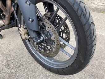 Triumph Tiger 800 ABS,Servisní knížka,první majitel - 2