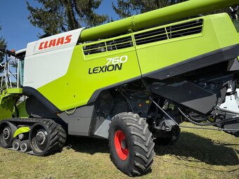 Sklízecí mlátička Claas Lexion 760 TT, adaptér na výběr V770 - 2