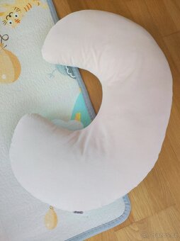 Kojící polštář zn. Jukki - 2