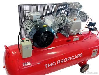 Vzduchový třípístový kompresor 300l, 900 l/min, 10 Bar - 2