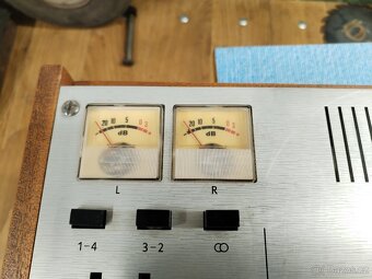 Tesla B 100 Stereo - 2