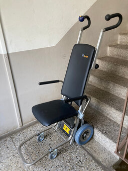Schodolez s integrovanou židlí c-max - 2