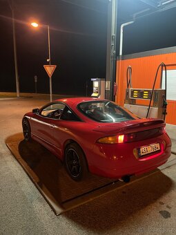 Mitsubishi Eclipse 2g - 2