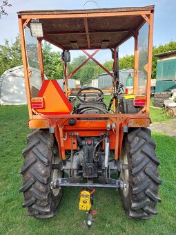 Malotraktor kubota GL 25 Grandel s čelním nakladačem - 2
