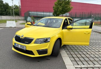 Škoda Octavia RS 2.0TSI, garážované - 2