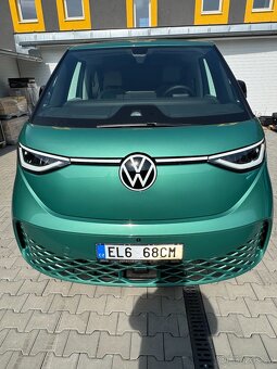 VW ID BUZZ v TOP stavu – jako nový - 2