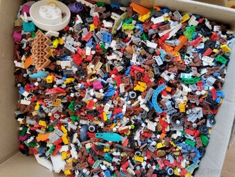 Lego mix dílků na váhu - 2
