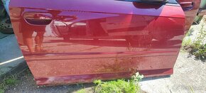Audi A3 8P , dveře levé, dveře pravé, vínová barva X7X7 - 2