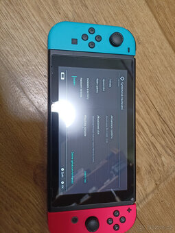 Nintendo Switch V2 s Chipem a Plátěným pouzdrem - 2
