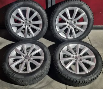 16"HEZKÁ ZIMNÍ OBUTÁ ALU KOLA 5x100 ORIG VW POLO 6 - 2
