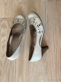 Prodám krásné lodičky Baťa - 2