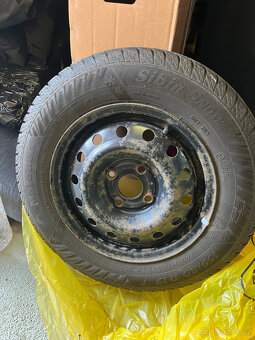 4 ks zimních pneumatik 155/80 R13 vč. plech disků. - 2