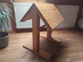 Dřevěná stříška na sedlo - 2