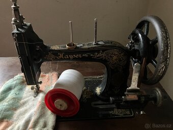Šicí stroj Singer - 2