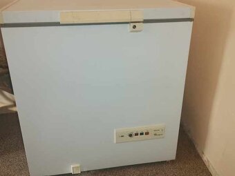 Prodám pultový mrazák - 2