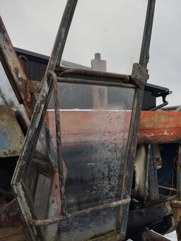 Dily kabiny Zetor crystal 8011 - 2