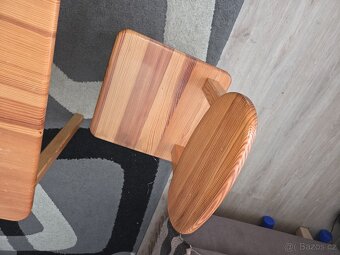 Detsky stolecek s zidlickami - 2