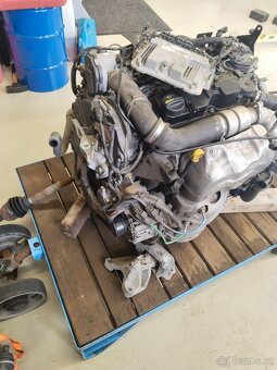 Motor Ford Transit Courier - 2